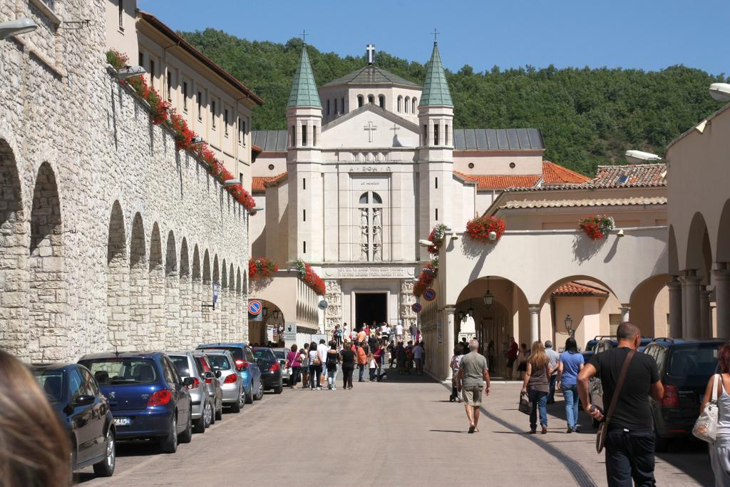 Hotel Villa Stella Каша Экстерьер фото